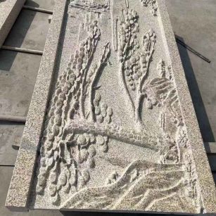 辽宁 黄金麻雕刻板浮雕迎客松