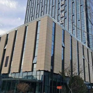 辽宁 黄金麻花岗岩外墙干挂