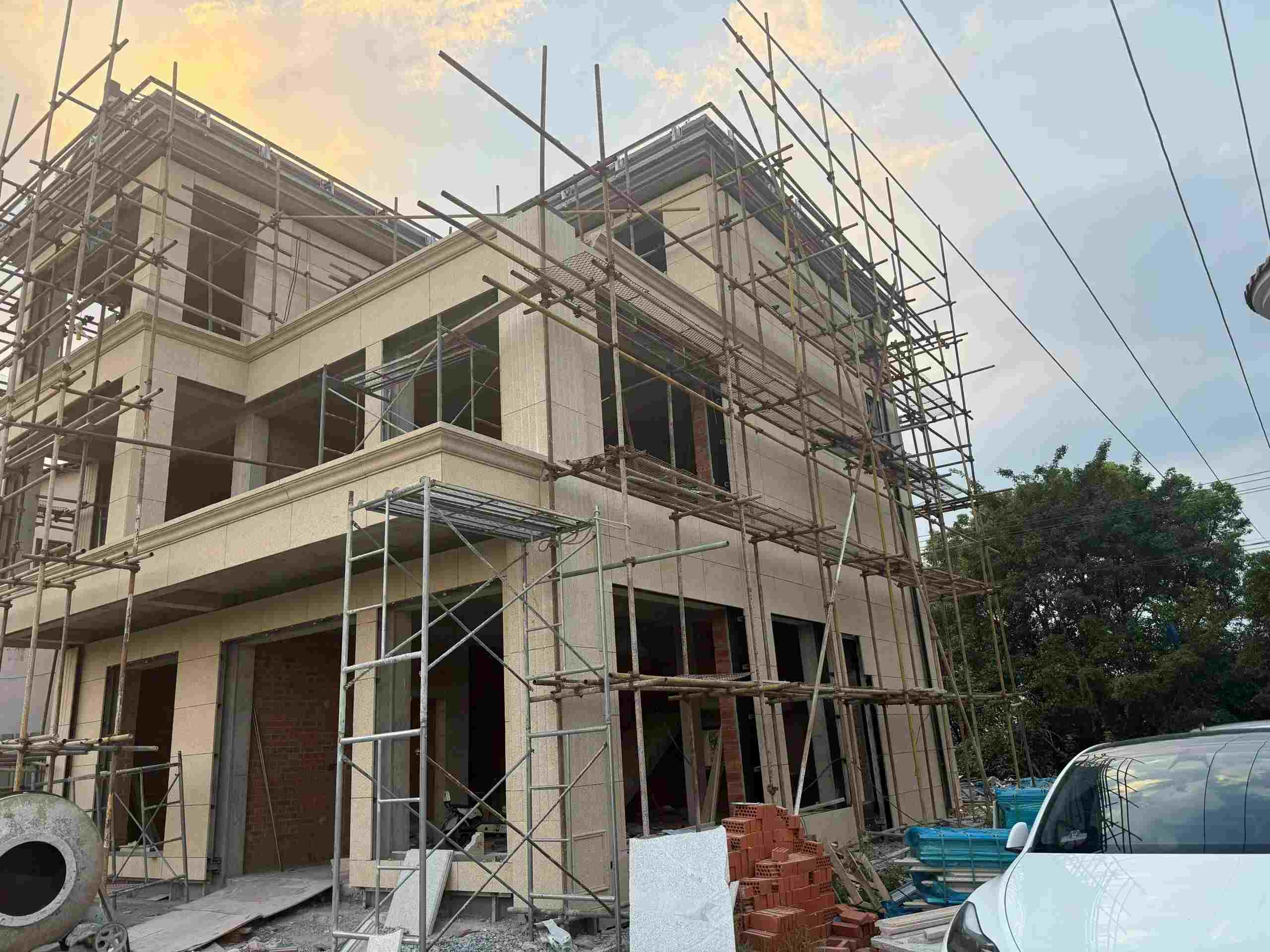 辽宁 黄金麻荔枝面花岗岩外墙干挂