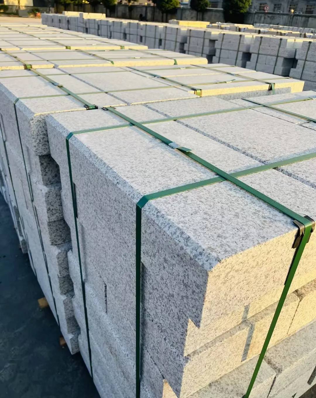 辽宁 白麻花岗岩路沿石，马路牙子，路缘石，平石，立缘石等