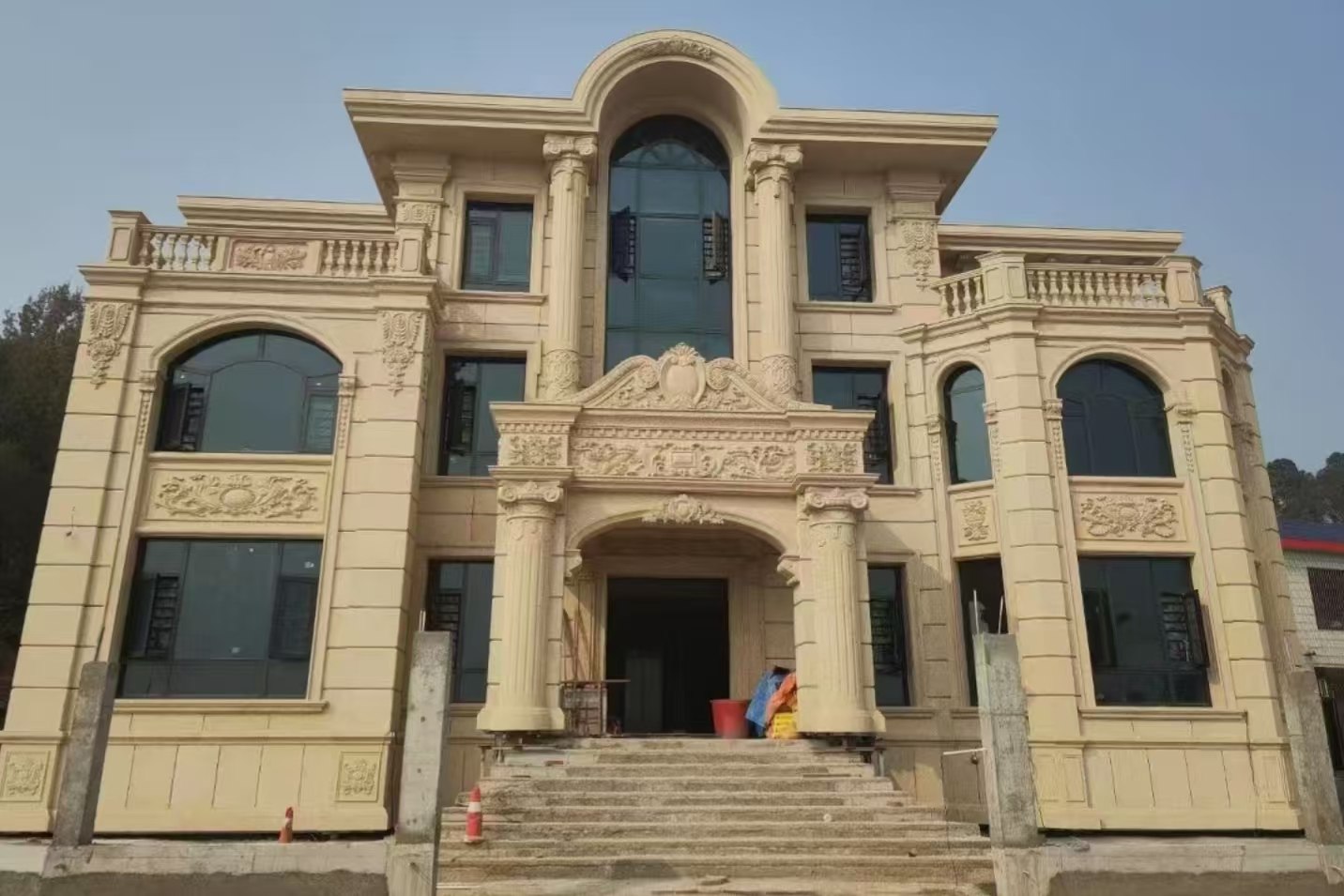 辽宁 黄金麻花岗岩别墅外墙干挂