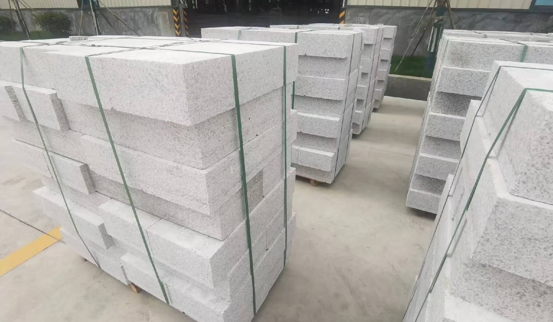 辽宁 白麻花岗岩路沿石，立缘石，平缘石，路牙石，道牙石，马路牙子等