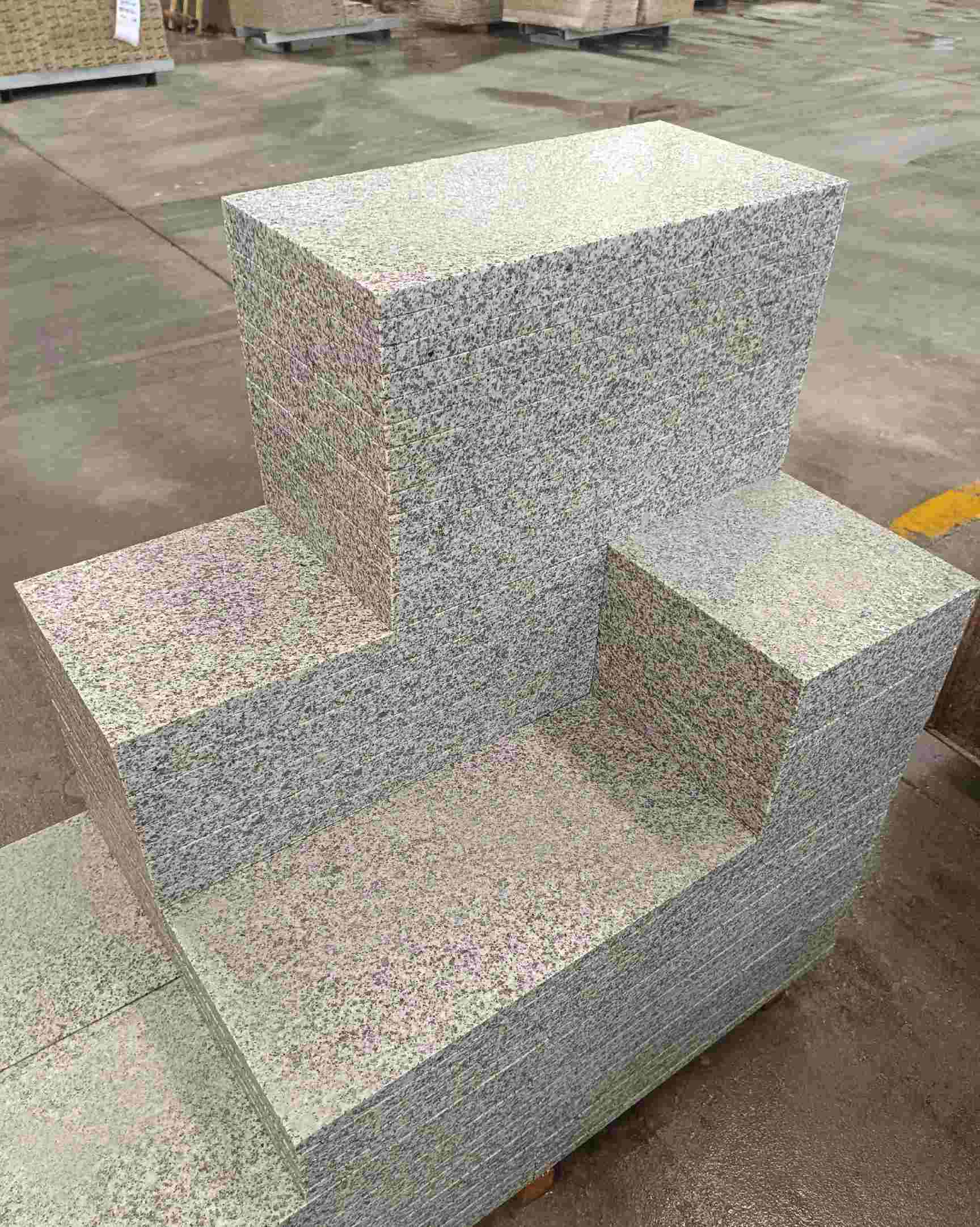 辽宁 白麻花岗岩荔枝面地铺石