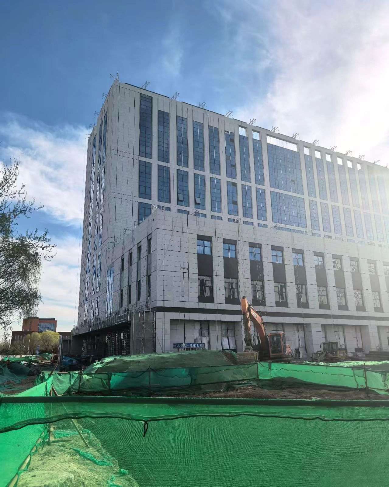 辽宁 白麻花岗岩石材外墙干挂